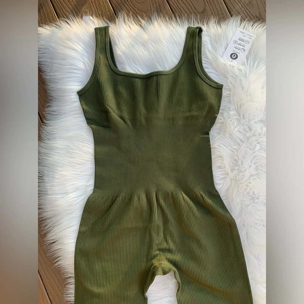 Compression jumpsuit - Picture 8 of 9